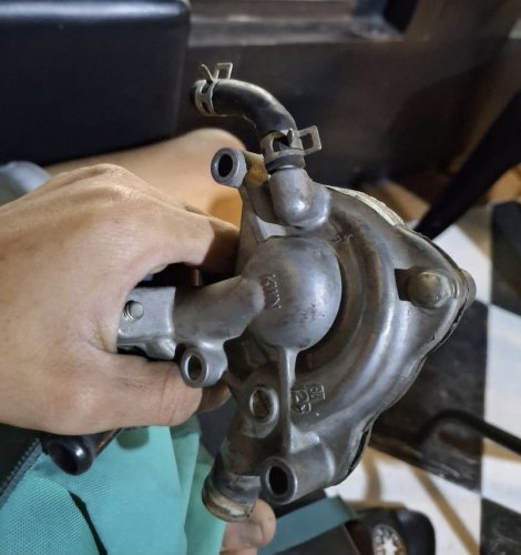 Water Pump Mobil Lemah Bisa Ganggu Sirkulasi Cairan Pendingin