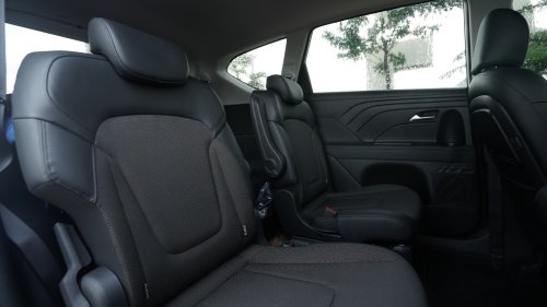 Hyundai, Impresi Hyundai Strgazer Cartenz yang Bikin Semua Penumpang Senang