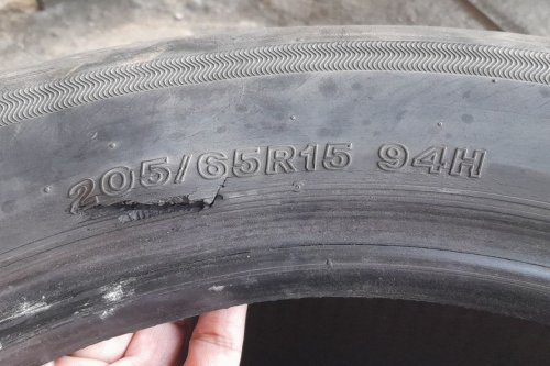 Bukan Paku, Banyak Mobil Pecah Ban di Jalan Jogja-Wates Gara-gara Ranjau Alami Ini