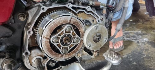 Motor Sport, Tarikan Boyo dan Mesin Mudah Panas, Bisa Jadi Kampas Kopling Motor Sport Sudah Aus