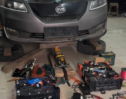 Mobil Listrik BYD, BYD, Bengkel Bekasi Bongkar Awal Restorasi Baterai Mobil Listrik BYD