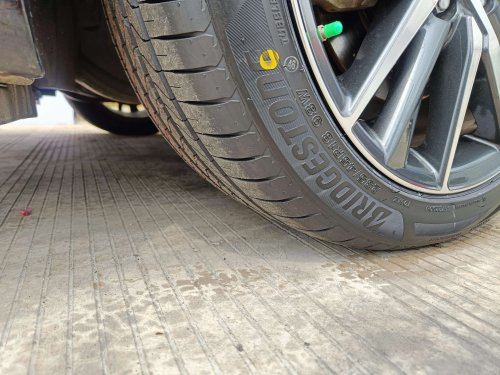 Kalau Kurang, Hal Kecil Ini Malah Bisa Bikin BBM Mobil Jadi Boros