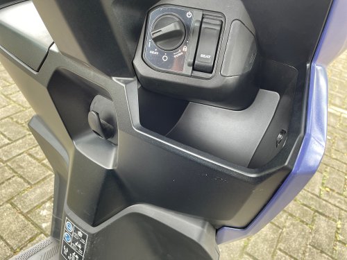 Honda, Cek Ruang Akomodasi Honda Vario Street 125, Bisa Bawa Apa saja?