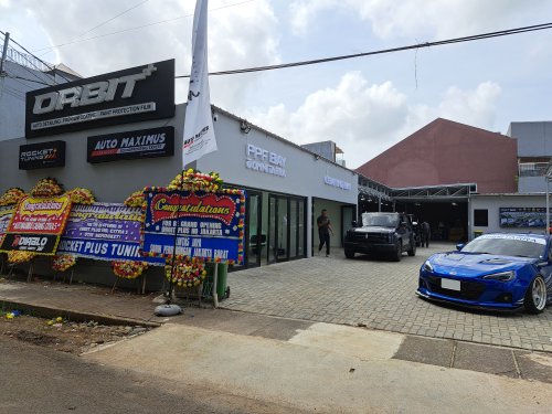 Upgrade Audio Sekalian Ngopi, Auto Maximus Buka Gerai Baru dengan Konsep Satu Atap