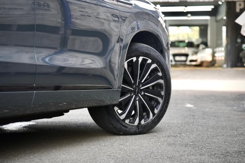 Jaecoo, Bodi Bongsor Tenaga Besar, Seberapa Pakem Rem JAECOO J8 SHS ARDIS?