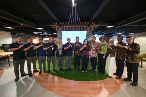 Isi Saldo di Gerbang Tol Makin Gampang, Mandiri E-Money Kini Bisa Top Up Lewat Travoy