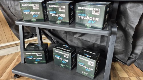 Ternyata Ini Alasan Mobil Listrik Masih Membutuhkan Aki 12 Volt!