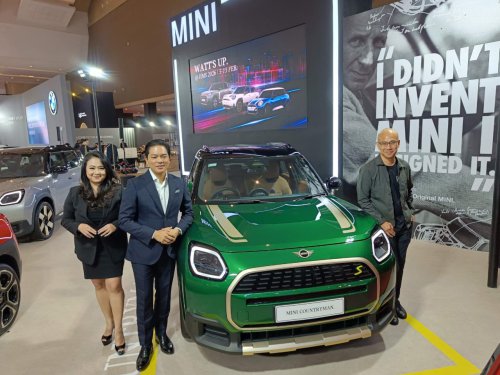 BMW | MINI | BMW dan MINI Kasih Program Ekslusif di IIMS 2026, Total Sampai Rp 160 Juta