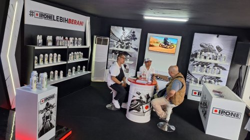 Selama IIMS 2026 Beli Oli Mesin Ipone Gratis Helm, Begini Caranya