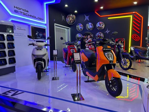 Honda, Honda e, Jangan Lewat Honda CUV e: Diskon Lebih Dari Rp 20 Juta di IIMS 2026