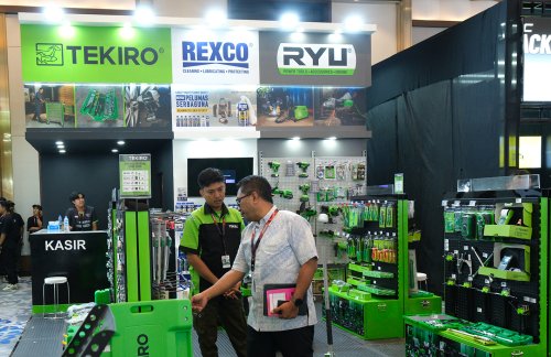 Tekiro Hadir di IIMS 2026, Beli Kunci-kunci Langsung Dapat Helm