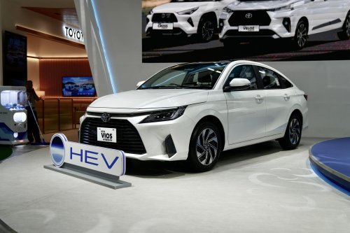 Toyota, Toyota Vios, Hadir Di IIMS 2026, Kini Toyota Vios Dibekali Teknologi Mesin Hybrid