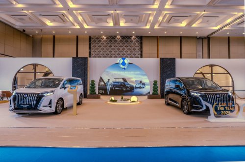 Denza Turun Gunung di BCA Expoversary 2026, Bawa D9 Sekaligus Debut B5