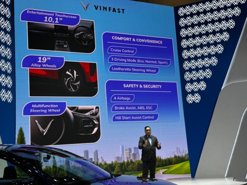 Mobil Listrik VinFast, VinFast VF 7, VinFast, Mobil Listrik 7 Penumpang Harga Rp 300 Jutaan, Vinfast VF MPV 7 Hadir di IIMS 2026