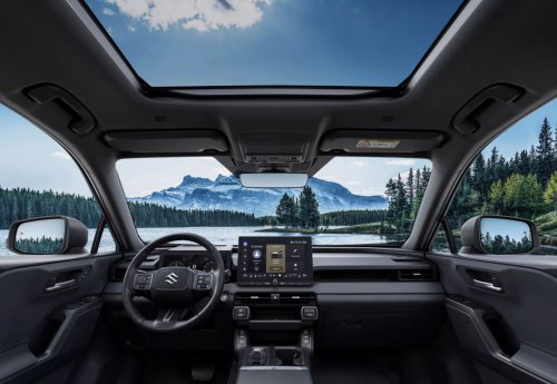 Suzuki , Suzuki Luncurkan SUV PHEV Baru Bertampang Sporty, Sekali Full Tank Bisa Jalan 1.000 Km Lebih