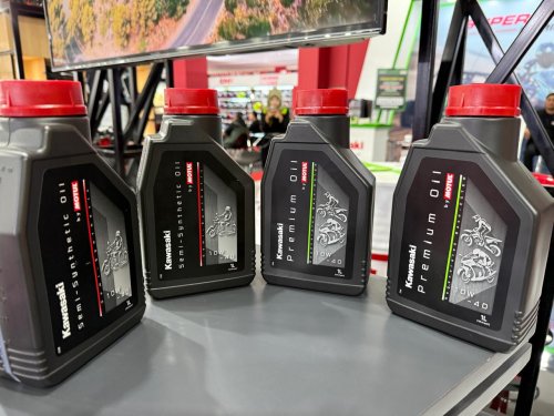 Kawasaki, Sinergi Motul x Kawasaki di IIMS 2026,  Beli Motor Dapat Oli Gratis Premium Oil Formula Ester