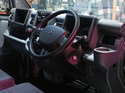 Suzuki , Bikin Ngiler, Suzuki Carry Kasih Diskon Gede Selama IIMS 2026