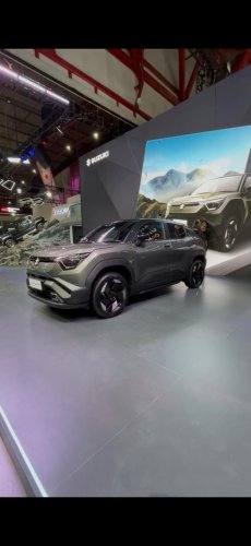 Suzuki eVitara Two Tone Bisa Dicicil, Ini Rincian DP dan Angsurannya