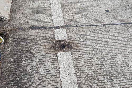 Jalan Layang Kalimalang Bekasi Mendadak Gelap, Imbas 53 Mata Kucing Raib