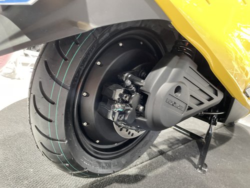 Coba Tipis-tipis Motor Termurah Indomobil Emotor, QT dan QT Pro!