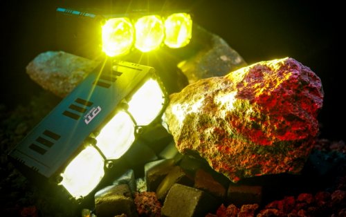 Motor Matik Paling Doyan Pasang Lampu Tambahan, Ini Kata DuroMoto