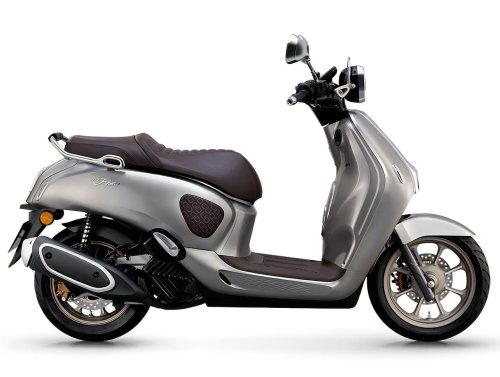 Honda, Honda Rilis Skutik Retro 150 Cc,  Teknologi dan Fitur Mewah Jadi Andalan