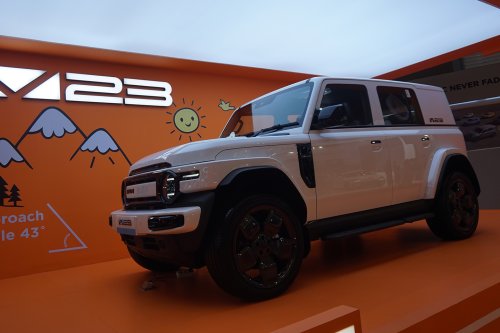 Laporan Utama: Maraknya Pasar Mobil Baru Dibayangi Daya Beli Konsumen
