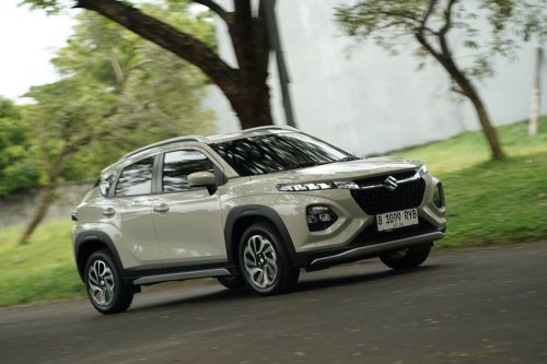 Harga Lebih Murah, Detail Kabin Suzuki Fronx GX Ini Tetap Terasa Mewah