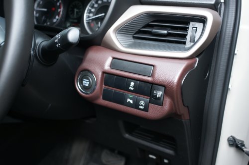 Suzuki , Suzuki Fronx, Empat Fitur Berkendara Suzuki Fronx GX, Bikin Asyik dan Makin Nyaman