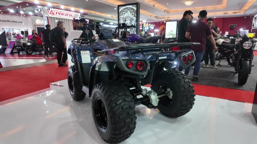 Kawasaki, Kecil-kecil Bukan Mainan, Kawasaki Brute Force 300 Cocok Untuk Sultan