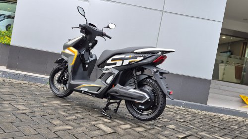 Rp 25 Jutaan Tapi Fiturnya Lengkap! Ini Dia Indomobil Emotor Sprinto