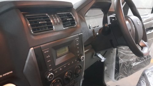 Mahindra, Intip Langsung Mahindra Pik Up 4x4 Cendrawasih Terparkir di Gedung Ini