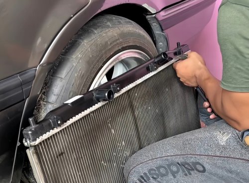 Sistem Pendingin Tidak Optimal Bisa Ganggu Kinerja Mesin Mobil?