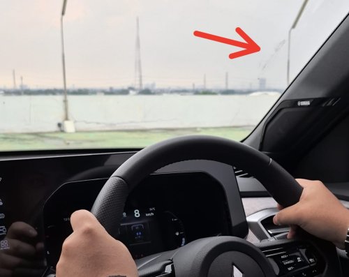 Mudah, Ini Cara Merawat Kaca Mobil Agar Tidak Mudah Berjamur