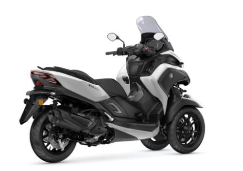 Yamaha, Fitur Keselamatannya Mirip Mobil, Yamaha Luncurkan Versi Terbaru Skutik Tricity 300