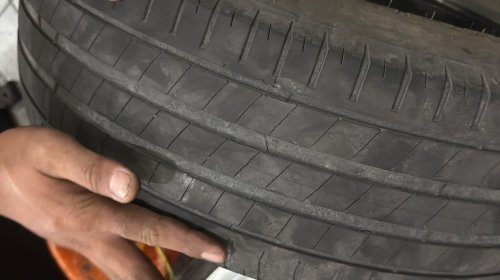 Salah Pola Rotasi Ban Bisa Bikin Ban Rusak? Begini Penjelasannya!