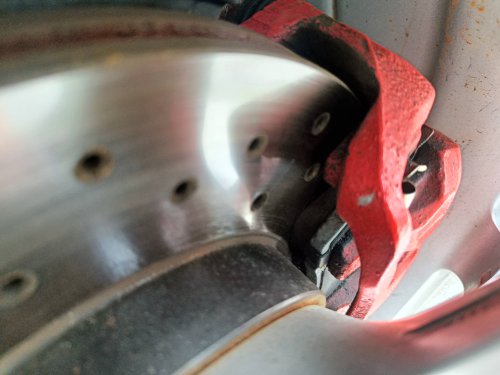 Pasang Kampas Rem Mobil Baru Malah Seret, Masalahnya dari Sini