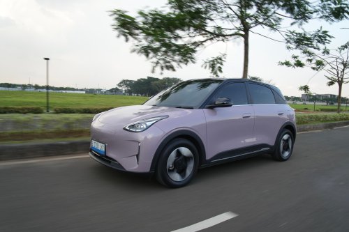 Geely | Agak Nyeleneh, Intip Detail Ambient Lighting Interior Geely EX2