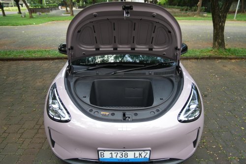 Geely, Padahal Ukurannya Kompak, Tapi Bagasi Geely EX2 Bisa Seluas Ini