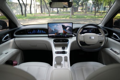 Geely, Harap Bersabar Yang Sudah SPK, Ini Penyebab Geely EX2 Inden Lama