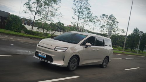 Wuling, BYD, Sesama MPV Listrik, Lebih Kencang Wuling Darion EV Atau BYD M6?