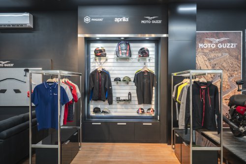 Ekspansi ke Indonesia Timur, Piaggio Resmikan Motoplex 4 Brand di Makassar