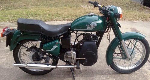 Motor Super Irit BBM! Royal Enfield Ini Minumnya Solar, Isi 1 Liter Bisa Tempuh 80 Km