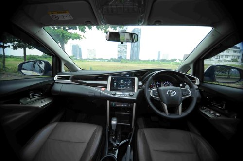 Toyota, Toyota Innova, Toyota Kijang Innova Reborn Langka, Cuma 50 Unit di Seluruh Dunia