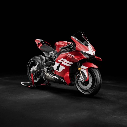 Ducati, Ducati Rilis Superleggera V4 Centenario, Motor Produksi Massal Pertama Pakai Cakram dan Sok Depan Karbon