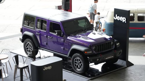 Jeep Wrangler, Jeep Gladiator, Jeep Wrangler dan Gladiator Punya Warna Baru, Perempuan Pasti Suka!