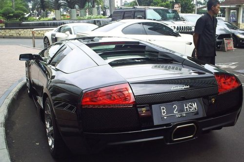 Bisa Diatur Pak Bos, Segini Biaya Resmi Pemesanan Pelat Nomor Cantik