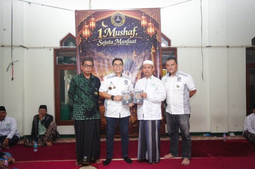 MB W211 CI Gelar Acara 1 Mushaf Sejuta Manfaat, Bagikan 1.211 Al-Quran