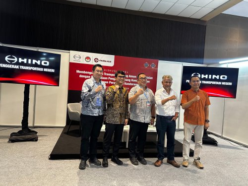 Hino, KNKT dan Primajasa Kompak, Bangun Moda Transportasi Aman di Indonesia