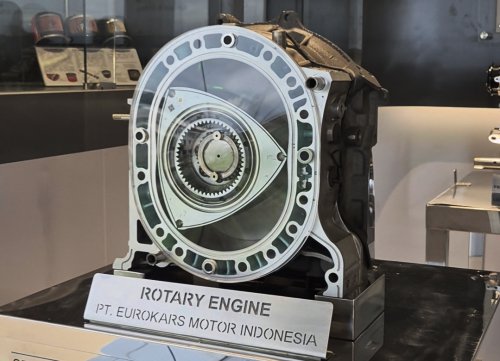 Dikenal Vampir Oli, Ternyata Kerja Mesin Rotary Memang Membakar Oli